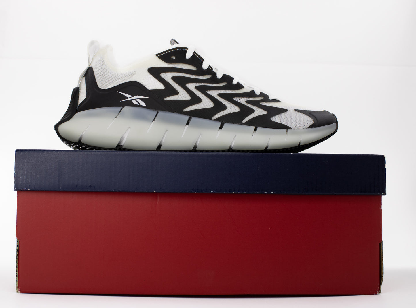 Tenis Reebok Zig Kinetica 21