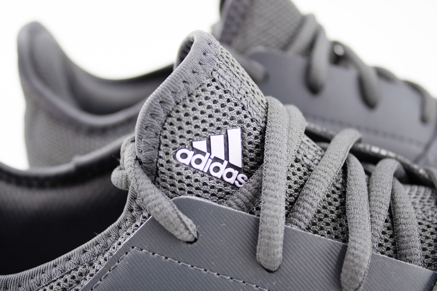 Tenis Adidas Gamecourt