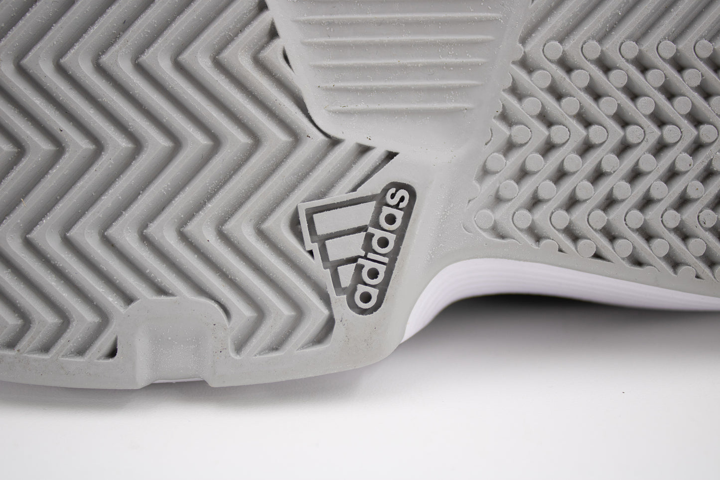 Tenis Adidas Gamecourt