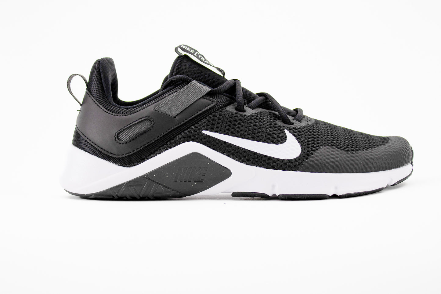 Tenis Nike Legend Essential