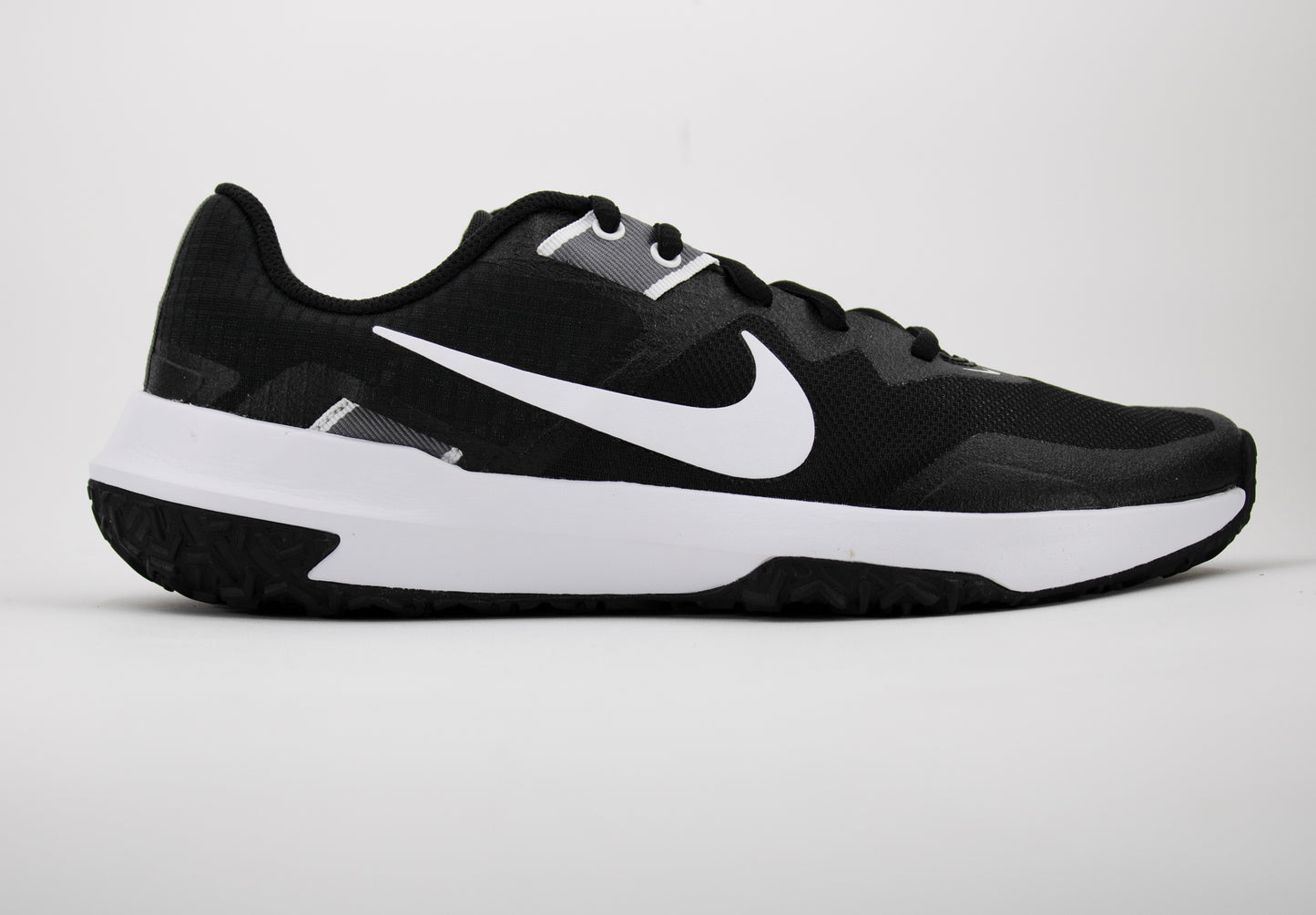 Tenis Nike Varsity Compete TR 3